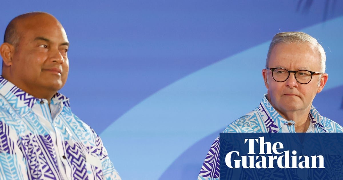 Mixed start for pre-Cop as just two non-Pacific leaders accept Australian invitation to climate summit