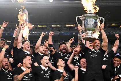 All Blacks power past Australia to retain Bledisloe Cup
