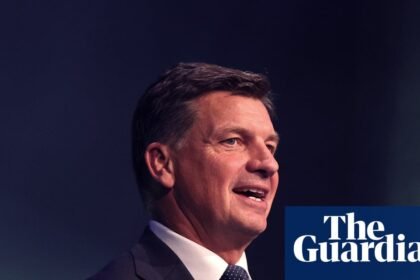 Coalition set to unveil dramatically deeper cuts to overseas migration as it fends off One Nation’s rise