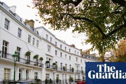 ‘People are deserting it’: why are London mansions struggling to sell?