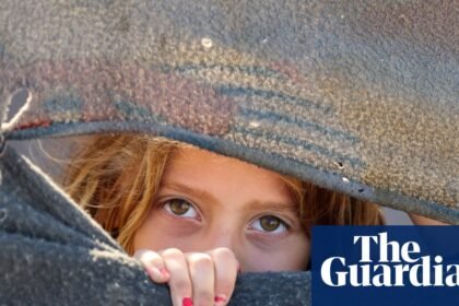 Court quashes block on mothers and children in Gaza joining families in UK