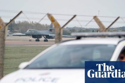 UK-Iran national arrested over alleged bomb plot at RAF Fairford released on bail
