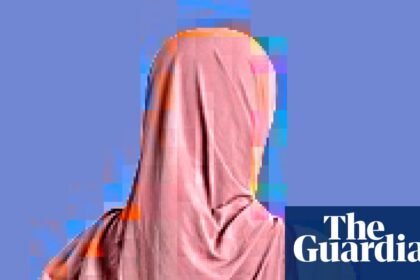 AI chatbots remove hijabs from images of Muslim women when prompted