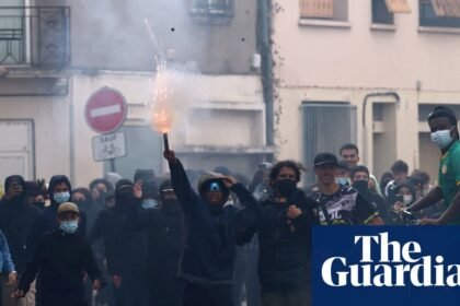 More than 400 schools in France to be closed on Monday as more protests planned