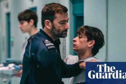 TV tonight: David Tennant stars in a brutally brilliant prison drama
