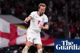 Harry Kane doubles up on landmark night as England cruise past Czechia