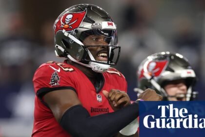 Bucky Irving runs riot as Buccaneers stun Cowboys for first win of season