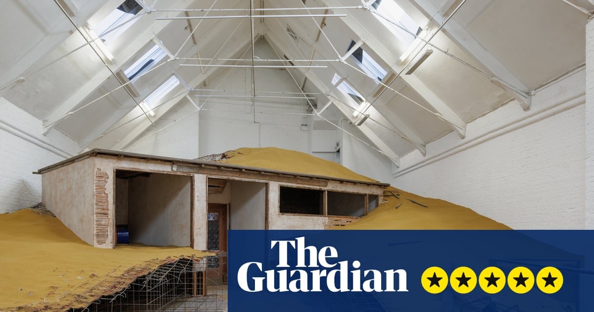 Mike Nelson review – a waking nightmare of derelict dunes and desert island despair