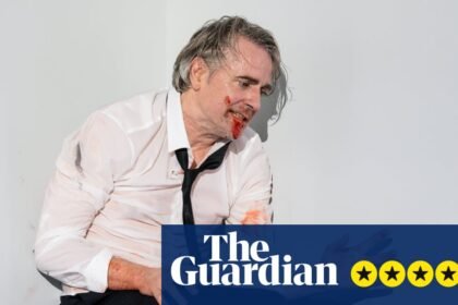 De Profundis review – Oscar Wilde brought alive with righteous rage
