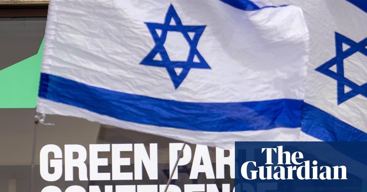 Green party votes to adopt policy that equates Zionism with racism