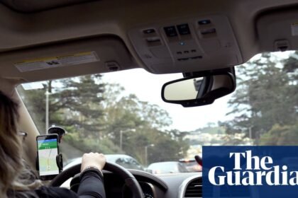 Lyft agrees to pay California $272.5m in largest-ever wage theft settlement