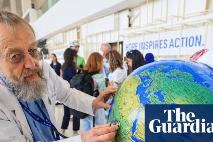 Nuclear war and malicious use of AI threaten end of humanity by 2100, says Lancet assessment