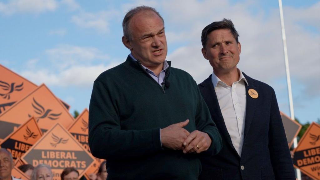 Lib Dem MP quits frontbench job over Ed Davey's leadership