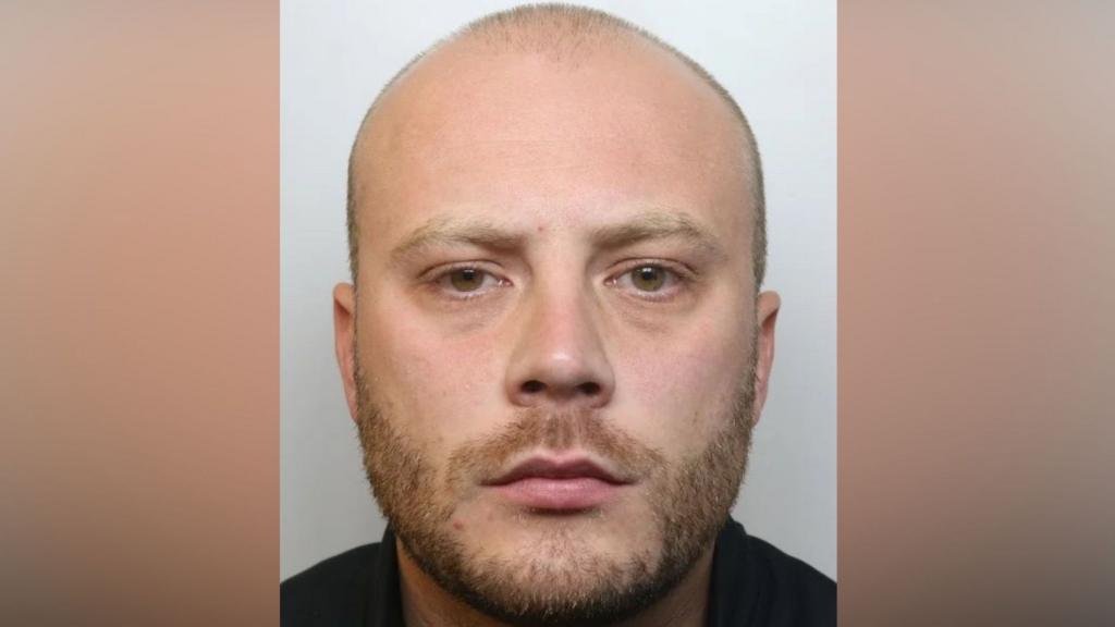 Woman told PC 'get off me' 300 times as he raped her