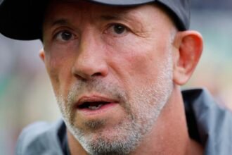 Compulsory media duties like something in an autocracy - Venter