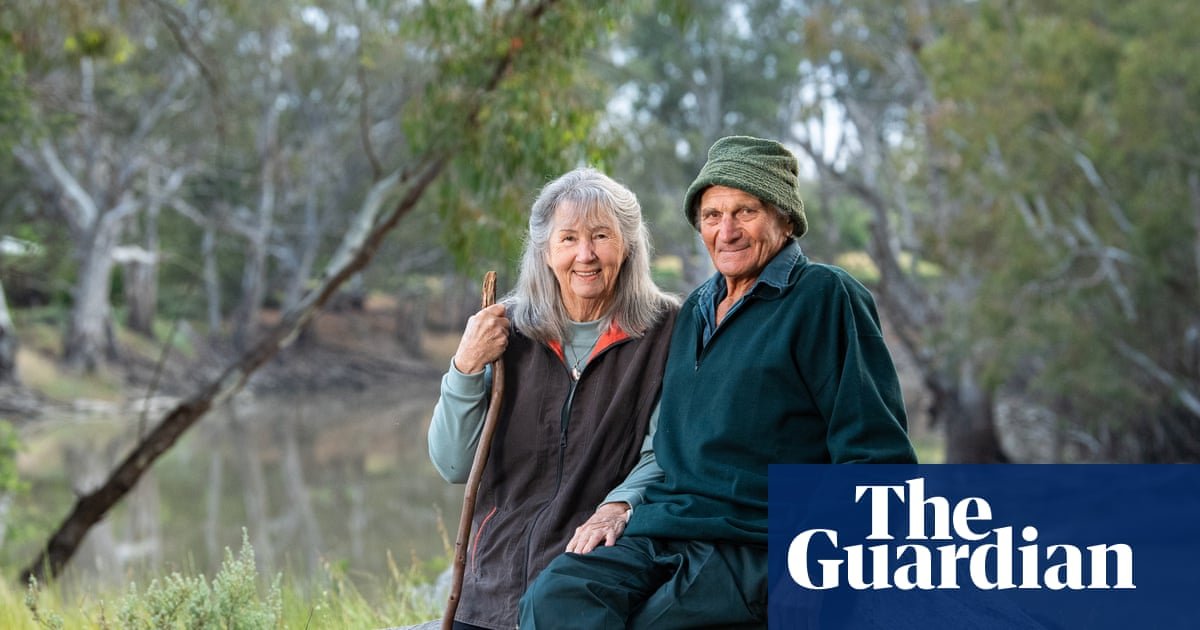 Still wielding a chainsaw at 85: the Australians restoring nature in retirement
