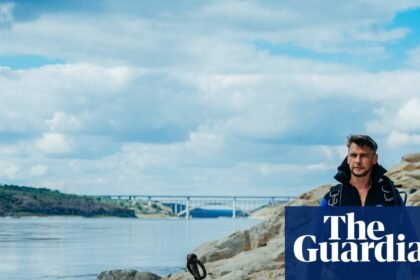 Don’t rebuild the dam: Ukrainian experts urge Unesco to protect site uncovered by Russian sabotage