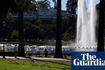 Southern California swelters as late-season heatwave smothers region