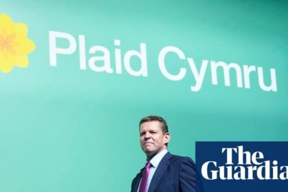 Welsh first minister calls on Burnham to deliever ‘new deal’ on devolution