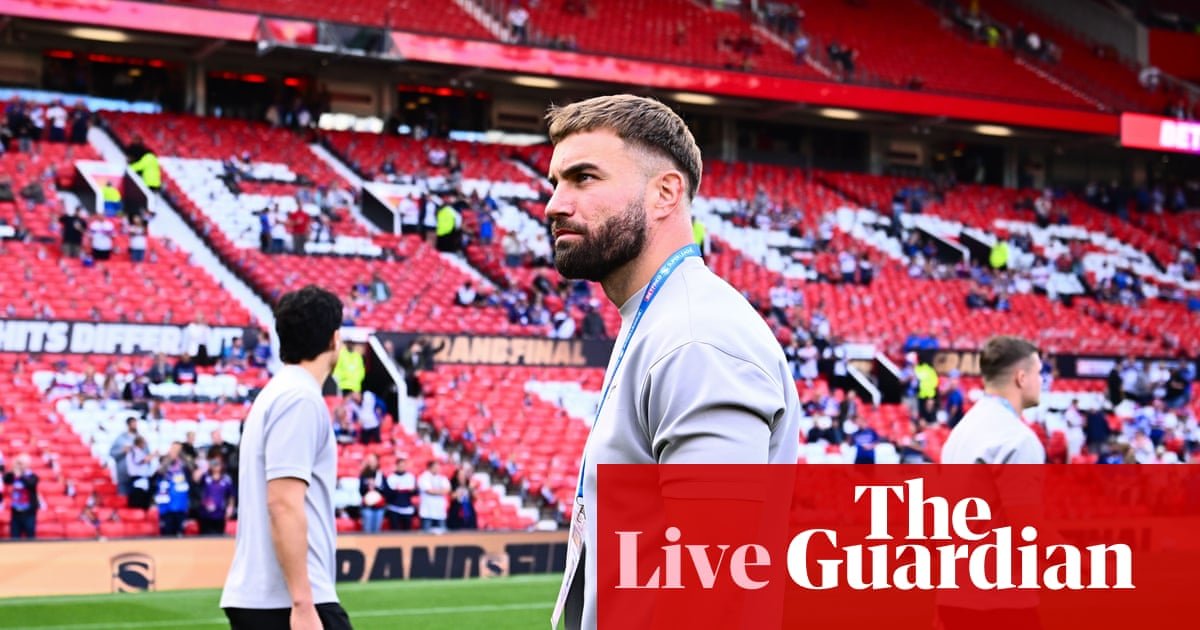 Super League Grand Final: Warrington Wolves v Wakefield Trinity – live