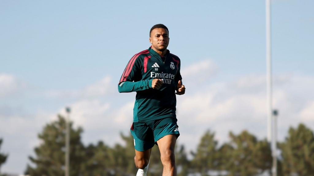Mourinho calls criticism of Mbappe 'ridiculous'