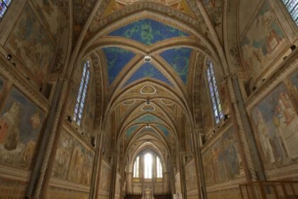 "Hallelujah" fills the Basilica of Saint Francis | 60 Minutes
