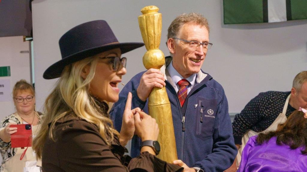 What's a golden spurtle and why do so  many people want one?