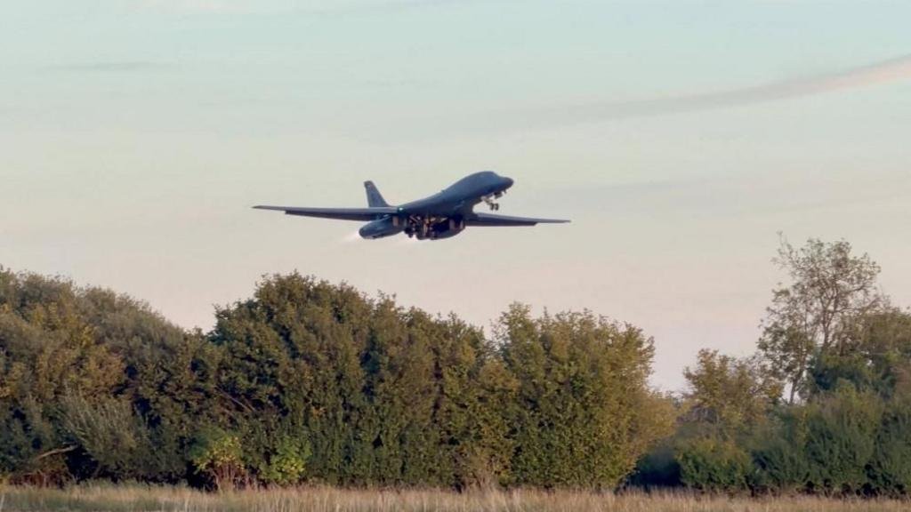 What prompted the US bombers to leave RAF Fairford?