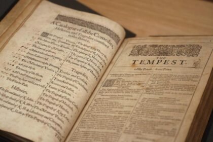 Globe opens Shakespeare library and archive