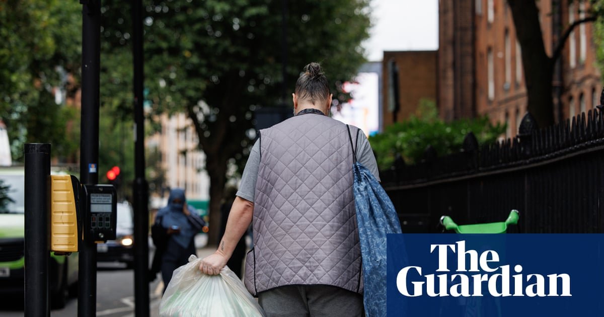 Prisoners freed early in England and Wales risk living on the streets, say probation officers