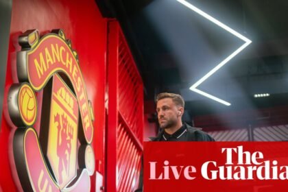 Manchester United v Tottenham: Premier League – live