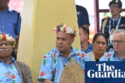 Agreement to transition away from fossil fuels ‘not open for renegotiation’, Pacific leader tells pre-Cop