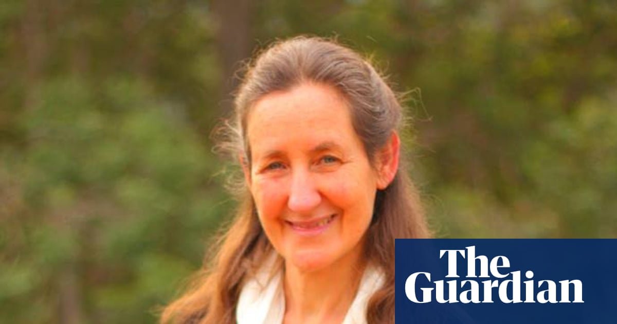 ‘Self-healing’ coach who was banned from working in Australia to speak in UK