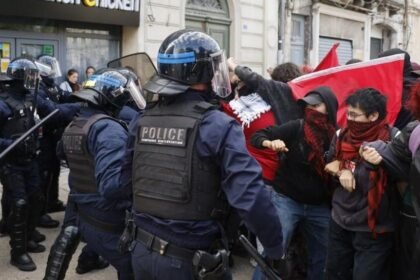 Riot police clash with students as education protests rage in France