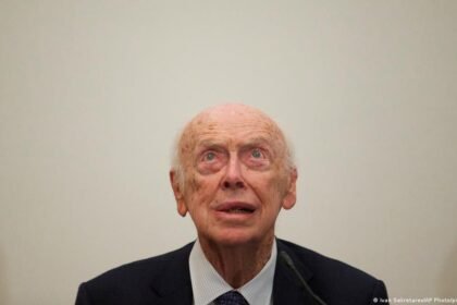 Nobelitis — How winning a Nobel Prize can give you delusions of grandeur