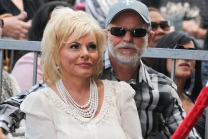 US televangelist Jim Bakker, disgraced from sex scandal and fraud, dies at 86