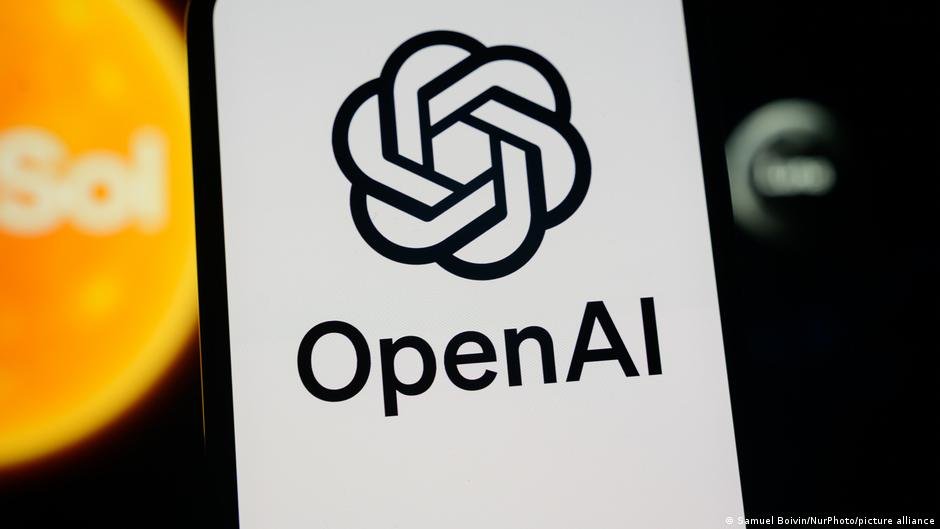 AI giants 'not being nearly careful enough,' warns outgoing OpenAI safety engineer
