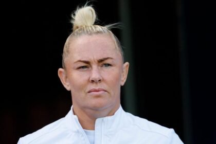 England forward Packer to miss North America tour