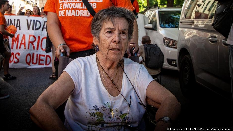 Evicted Spanish pensioner who sparked housing protests has died, Madrid tenant union says