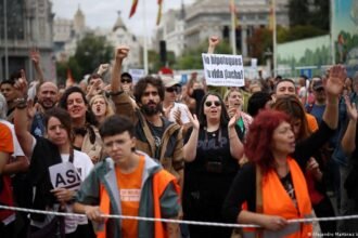 Spain: Massive protests after housing bills voted down