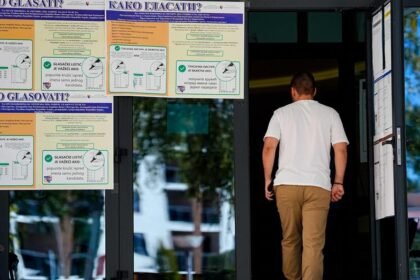 Bosnia election: New technology might have stopped votes being cast on behalf of dead voters, but the result remains unchanged