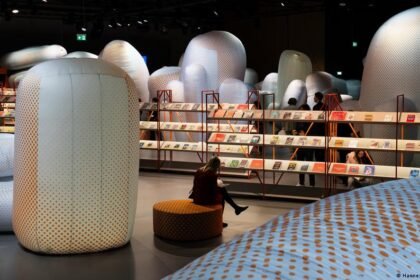 Author or artificial intelligence? Literature in crisis