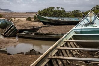 A migrant boat sank off the coast of Djibouti with the UN reporting over 200 people dead or missing
