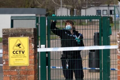 Masked 15-year-old stabbed schoolgirl, court told