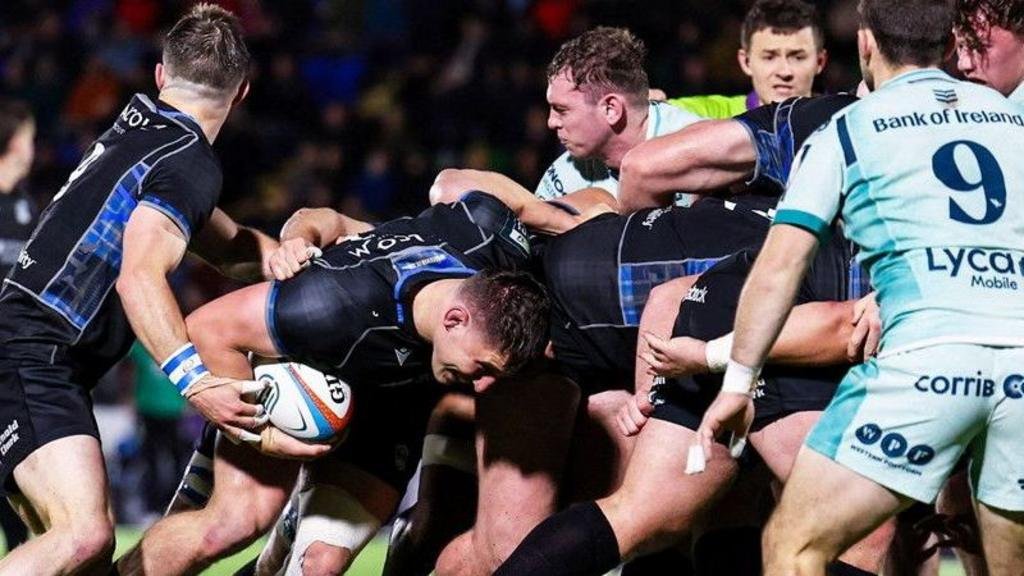 Glasgow overpower Connacht to maintain unbeaten start