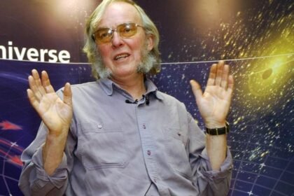 Plaque unveiled to honour Beagle 2 mission leader