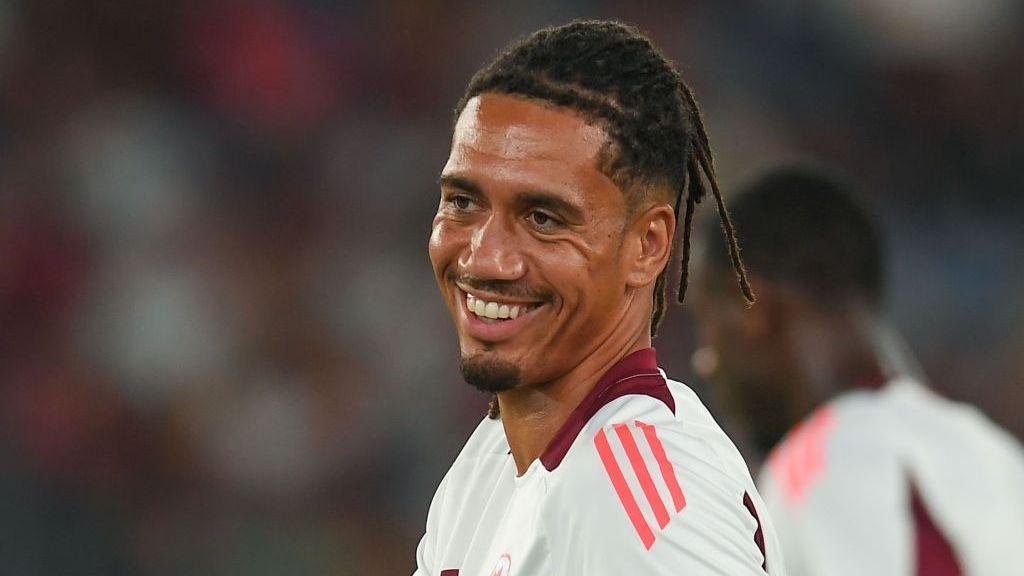Former Man Utd defender Smalling signs for Porto
