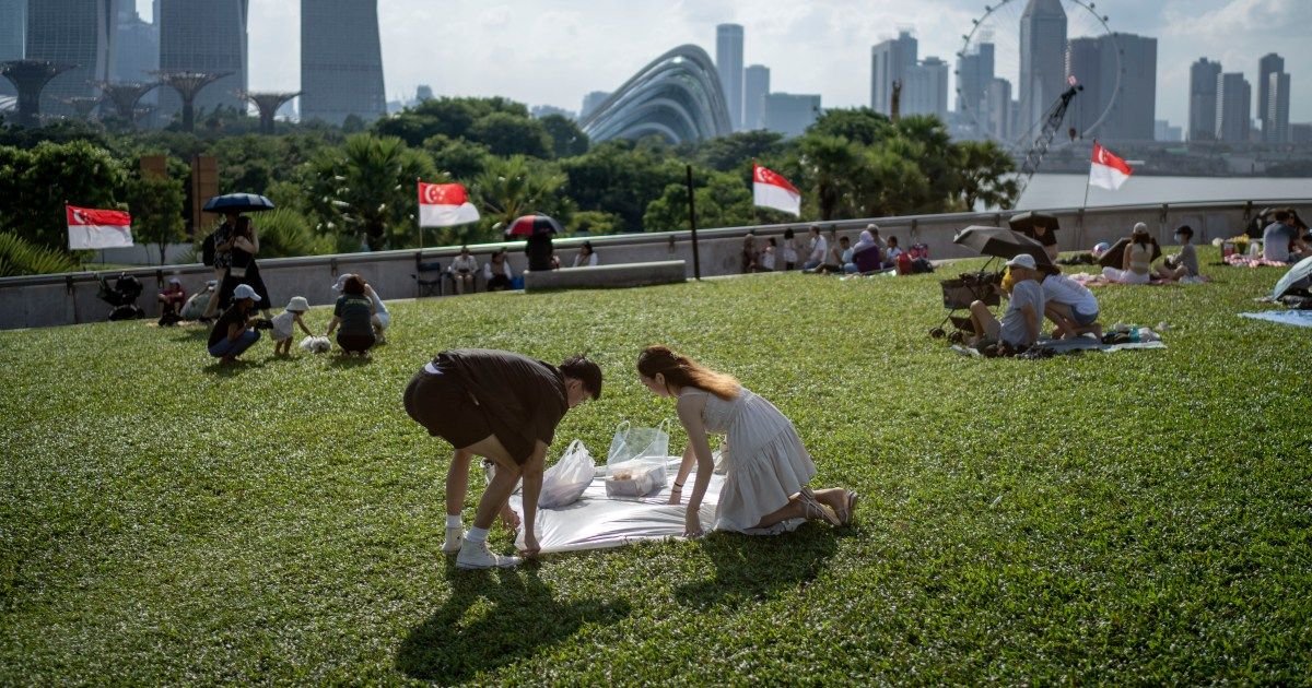 Singapore turns matchmaker amid rock-bottom birthrate