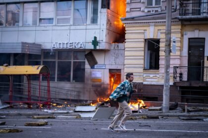 Russia tries to freeze Ukraine as it suffers record casualties and retreats