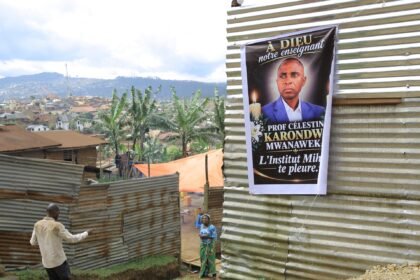 DR Congo official beaten to death after defending Ebola response is buried